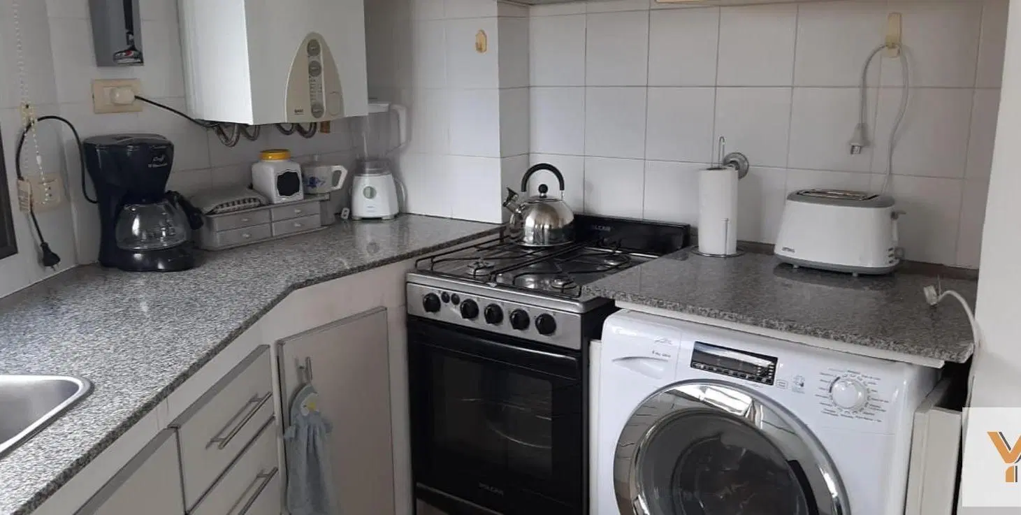 Departamento en venta - 1 Dormitorio 2 Baños - Villa Gesell 3