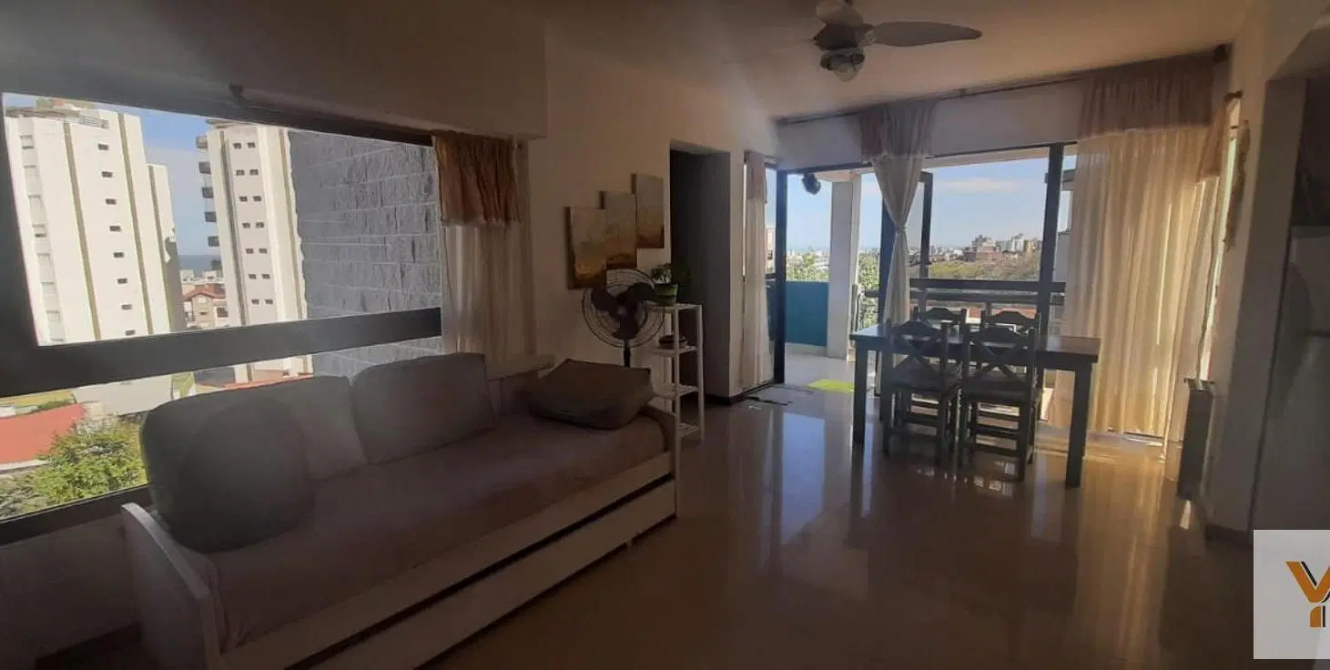 Departamento en venta - 1 Dormitorio 2 Baños - Villa Gesell 2