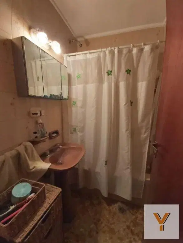 Casa en venta - 3 dormitorios 3 baños -100mts2 totales - Necochea 5