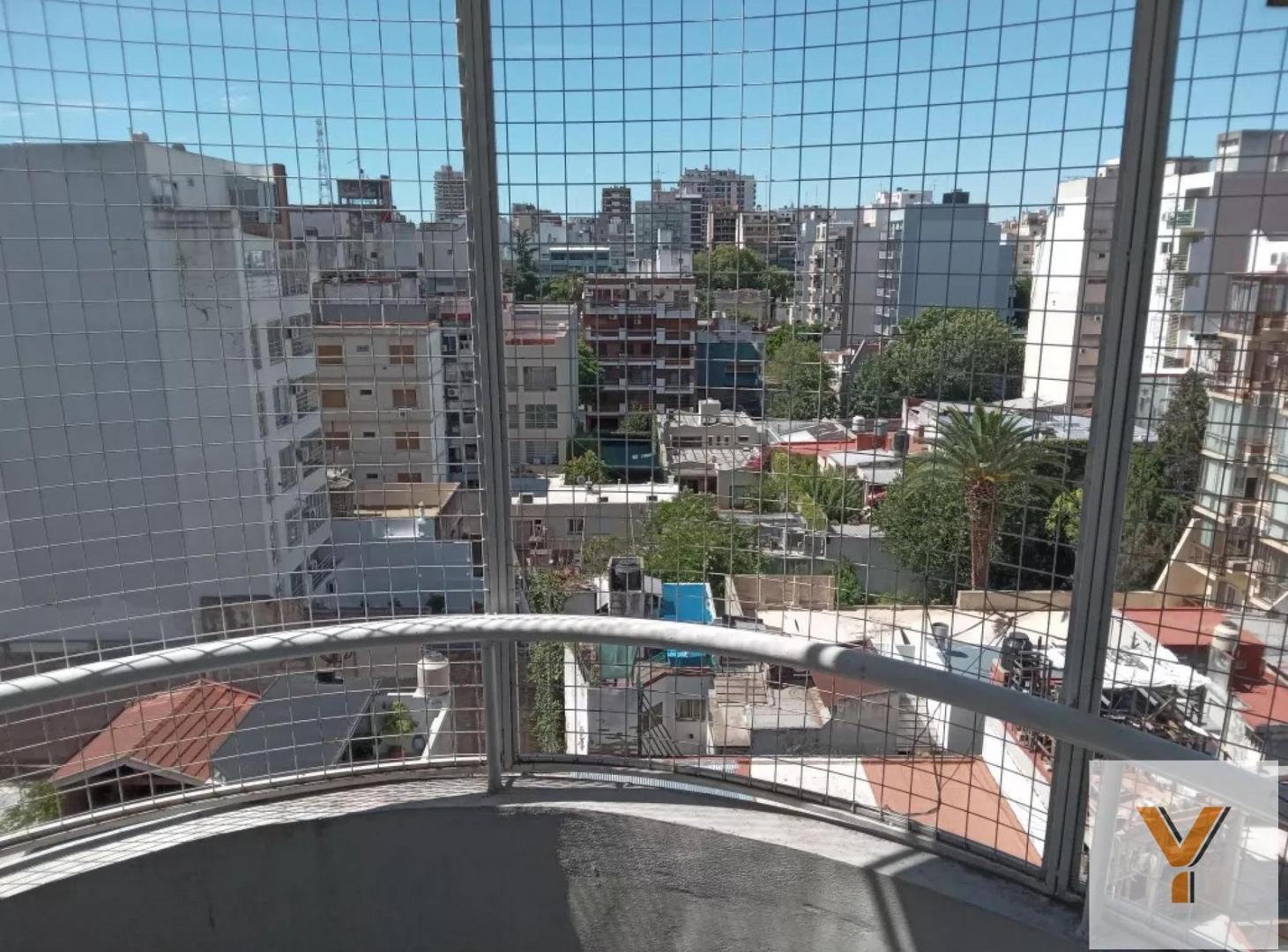 Departamento en venta - 2 Dormitorios 2 Baños - 70Mts2 - Flores