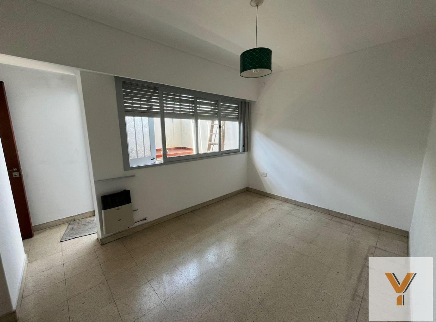 Foto de Departamento en venta - 2 Dormitorios 1 Baño - La Plata, imagen 3