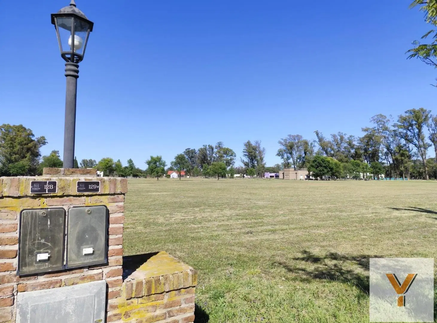 Terreno en venta - 2.078Mts2 - Luján 5