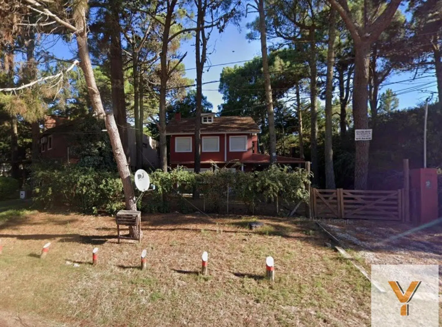 Casa en venta - 3 Dormitorios 2 Baños - Costa del Este 5