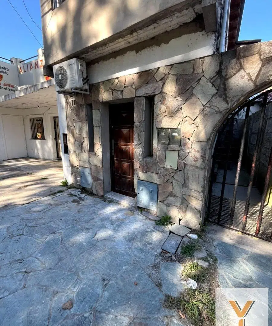 Casa en Venta - 2 Dormitorios 1 Baño - 76mts - Berisso 5