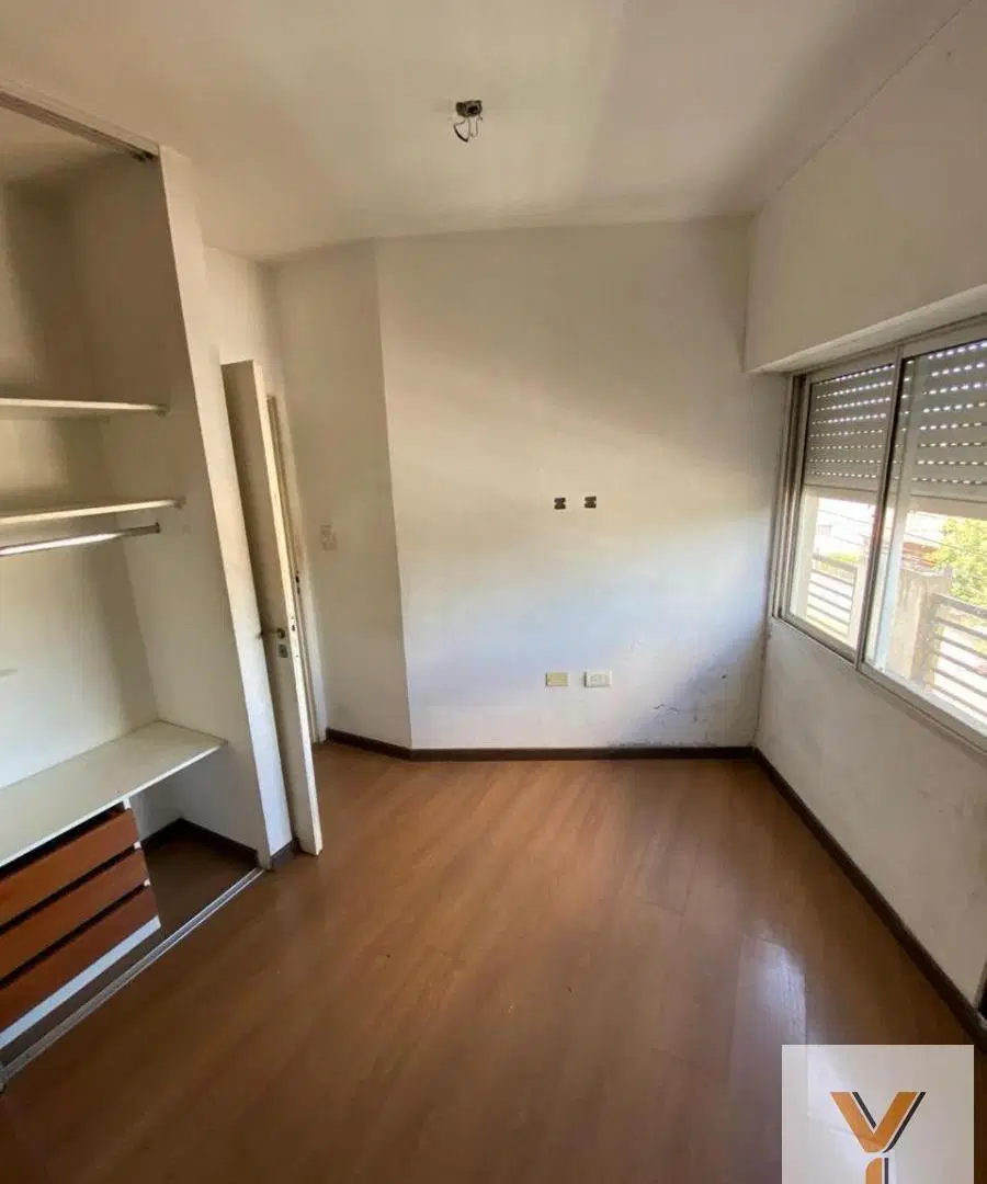 Departamento en Venta - 2 Dormitorios 1 Baño - 90mts - Almirante Brown 3
