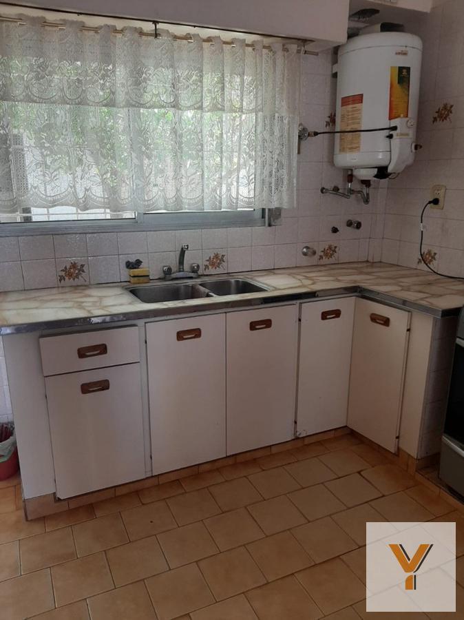 Foto de Casa en venta - 3 dormitorios 2 baños - 109mts2 - Mar Del Tuyu, imagen 1