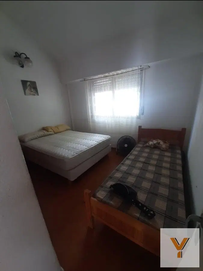 Casa en venta - 3 dormitorios 2 baños - 109mts2 - Mar Del Tuyu 4