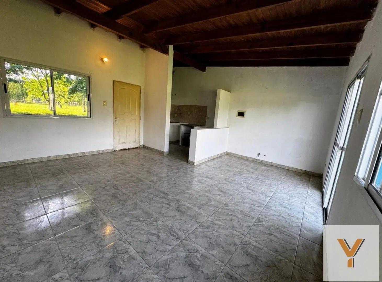 Casa en venta - 2 Dormitorios 1 Baño - Saladillo 5