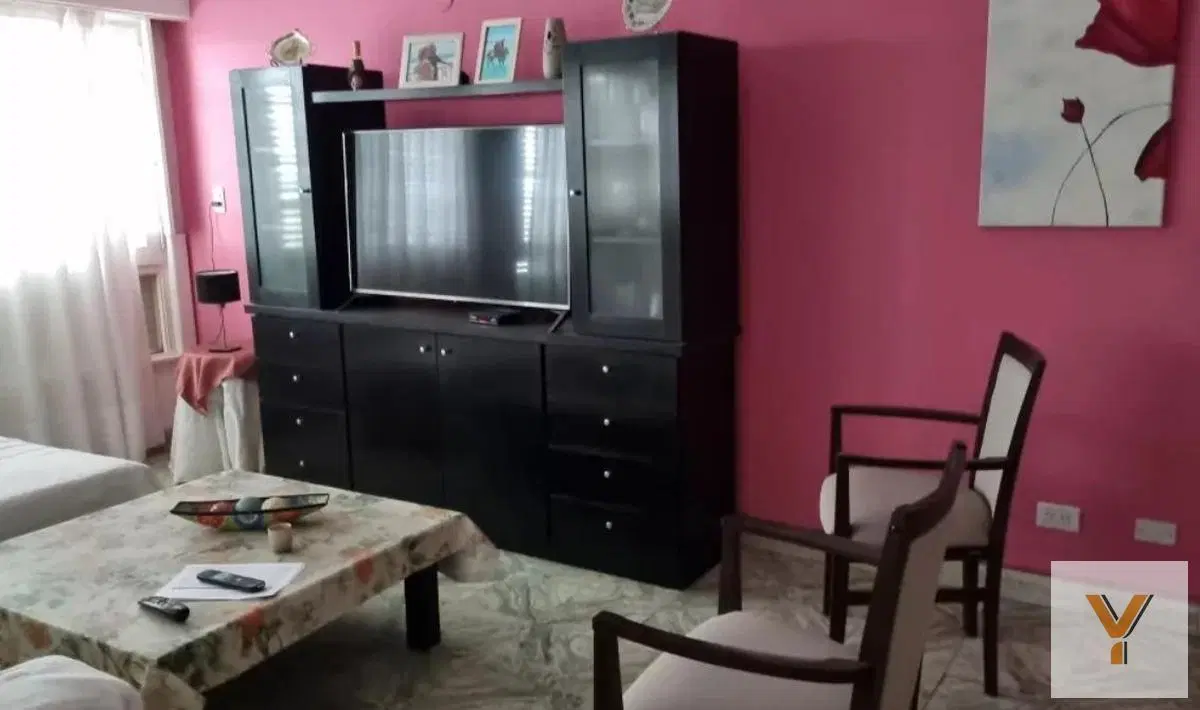 Departamento en venta - 3 Dormitorios 2 Baños - Cochera - 140Mts2 - Necochea 3