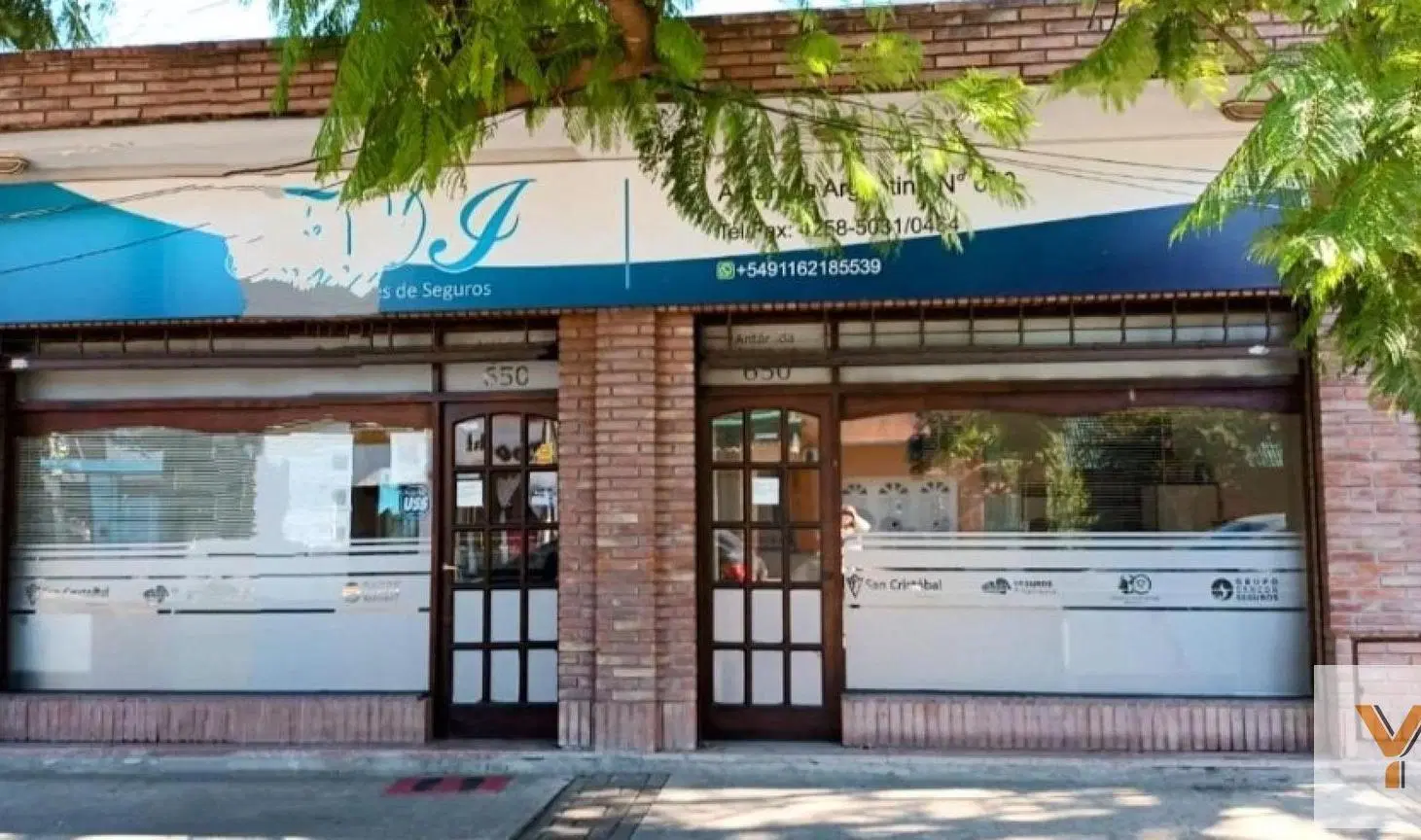Casa en venta - 3 Dormitorios 1 Baño - Berazategui 5
