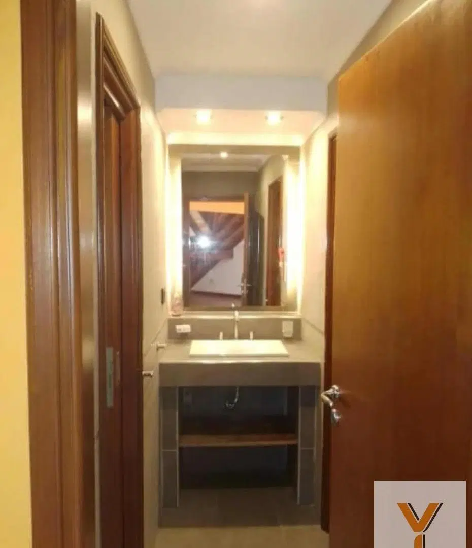 Casa en venta - 3 dormitorios 2 baños - 2 cocheras - Santa Teresita 3