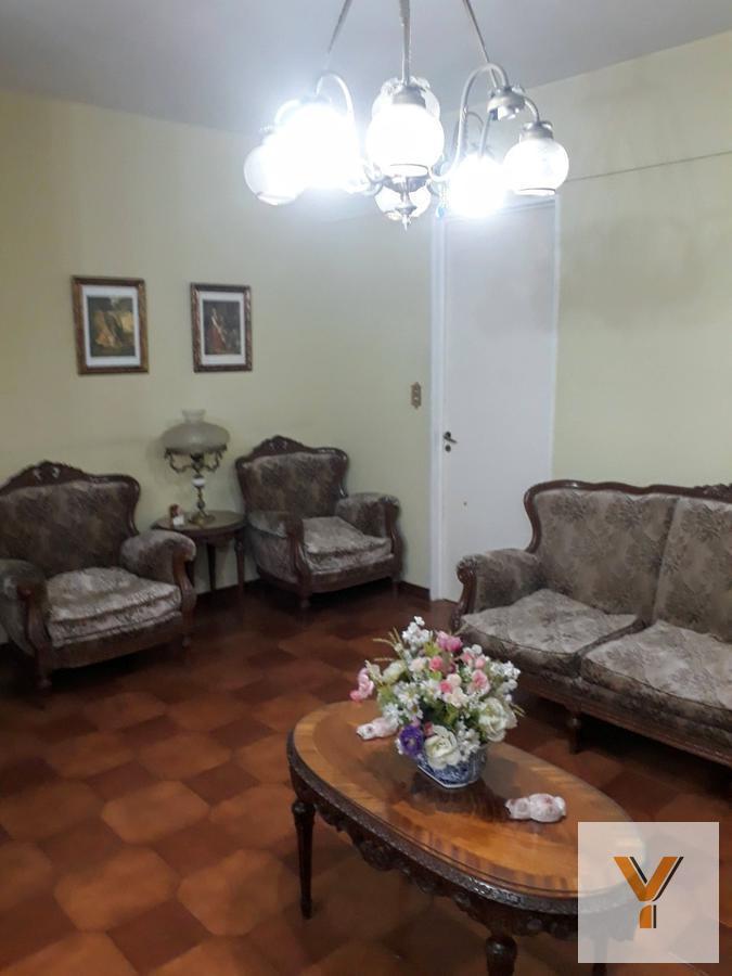 Departamento en venta - 3 Dormitorios 1 Baño - 82Mts2 - Caseros