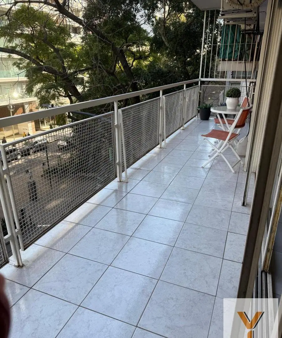Departamento en Venta - 3 Dormitorios 2 Baños - 142mts - Palermo 2