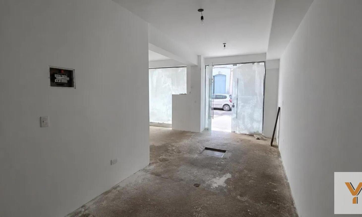 Local en Alquiler - 1 Baño - 210mts - Colegiales