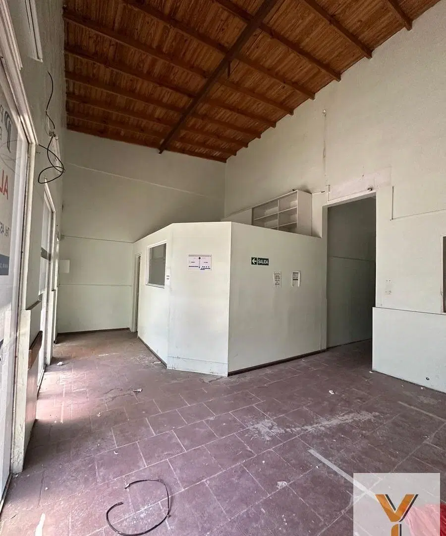 Edificio comercial en venta - 2 Salas de Espera 6 Consultorios - 333Mts2 - La Plata 1