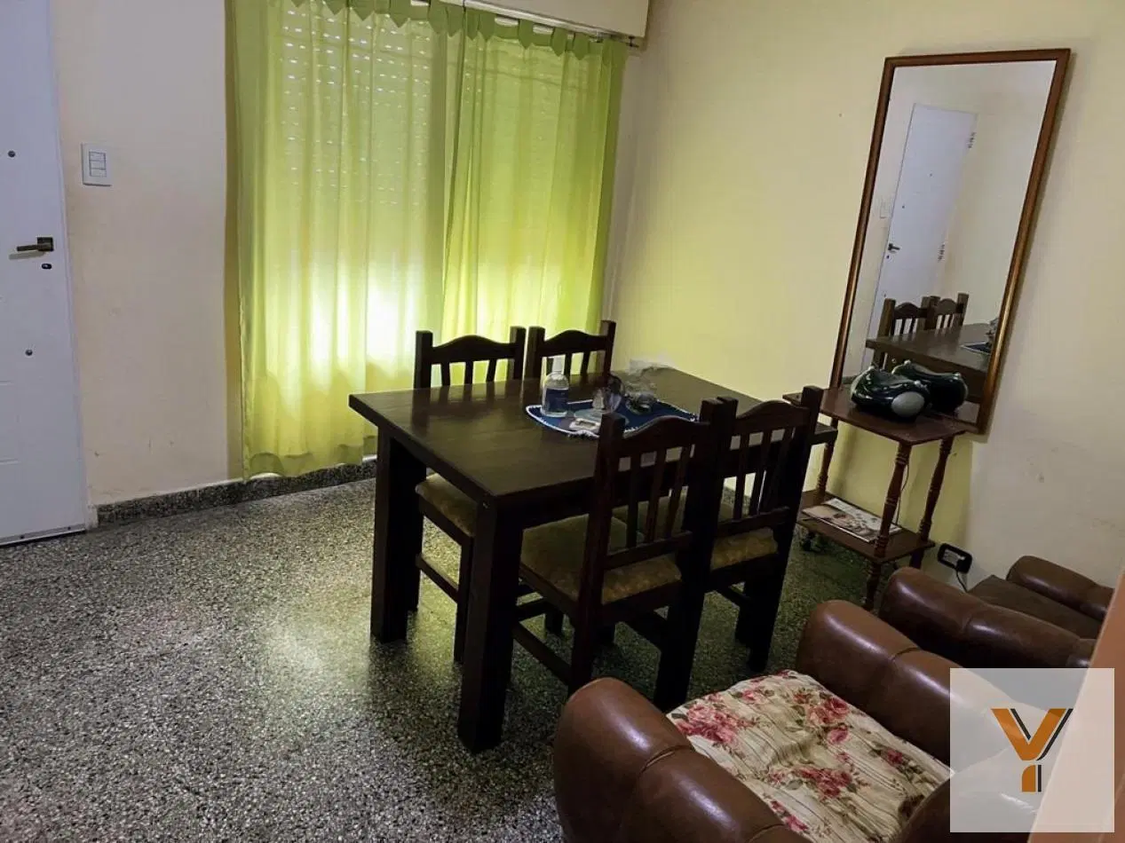 Casa en venta - 3 Dormitorios 2 Baños - Saladillo 2