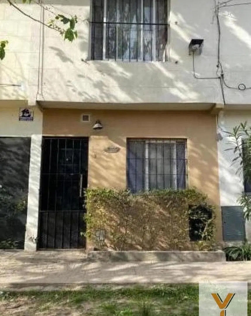 Dúplex en venta - 2 Dormitorios 2 Baños - 66Mts2 - San Miguel 2