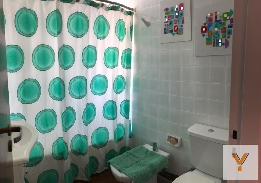 Foto de Departamento en venta - 2 Dormitorios 1 Baño - Cochera - 70Mts2, imagen 2