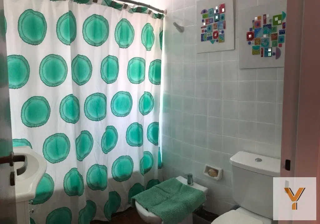 Departamento en venta - 2 Dormitorios 1 Baño - Cochera - 70Mts2 - Pinamar 2