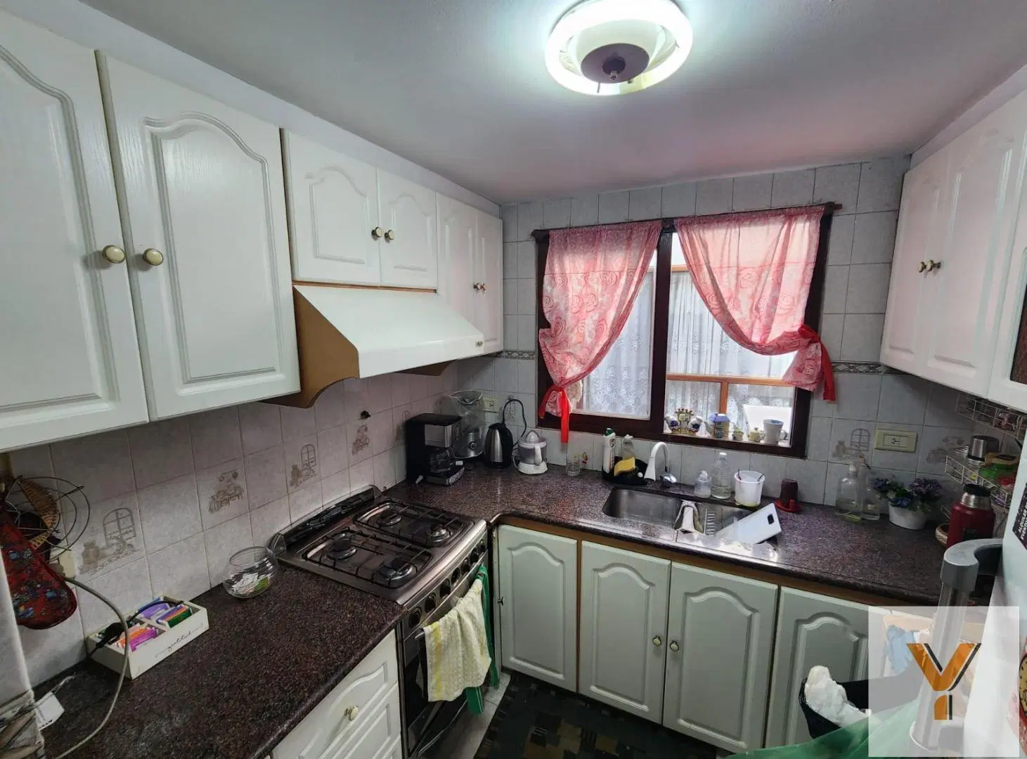 Departamento en venta - 3 Dormitorios 2 Baños - 350Mts2 - Ramos Mejia 3