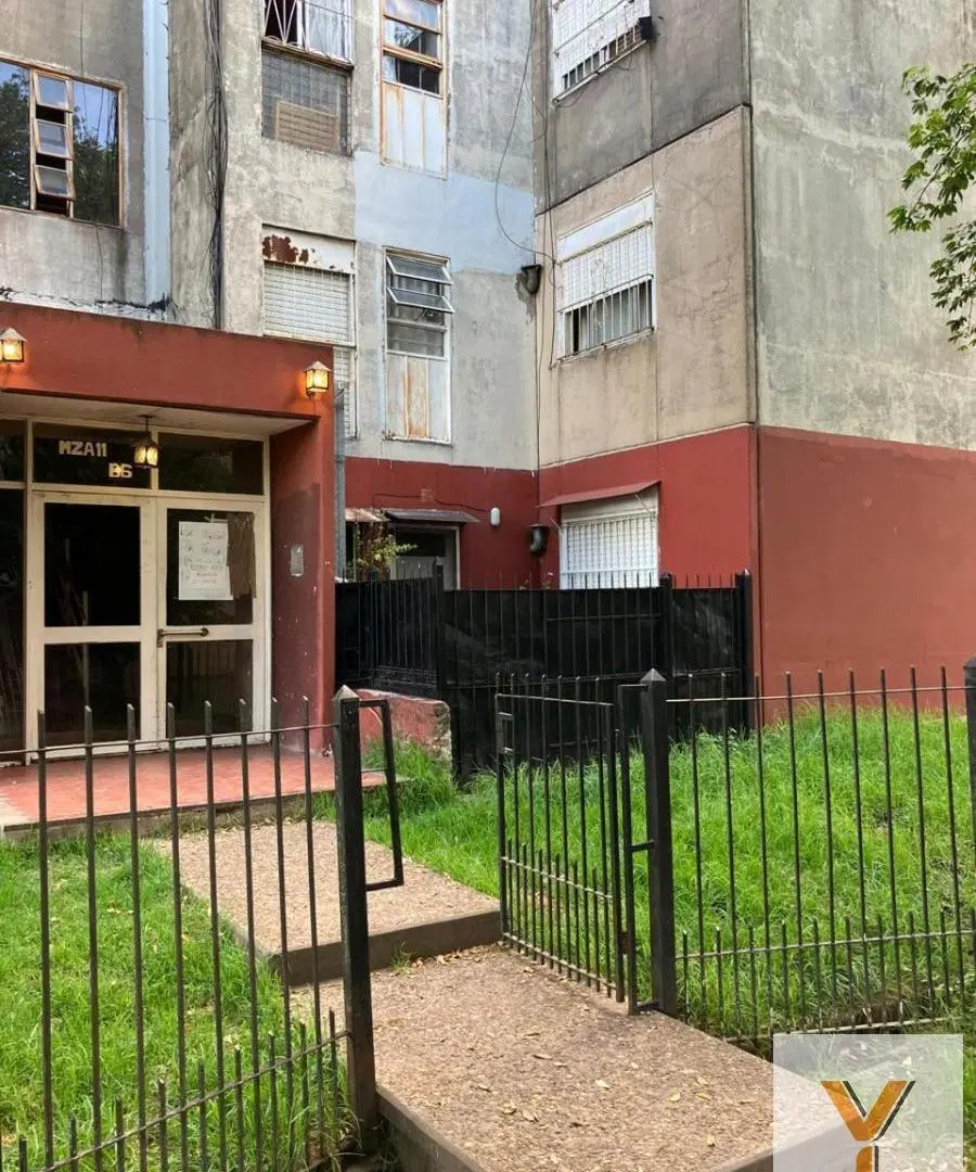 Departamento en venta - 3 Dormitorios 2 Baños - Claypole 4