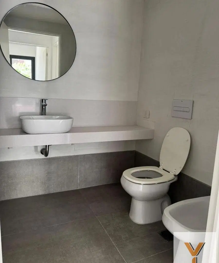 Departamento en venta - 2 Dormitorios 2 Baños - Cochera - 80Mts2 - Vicente López 2