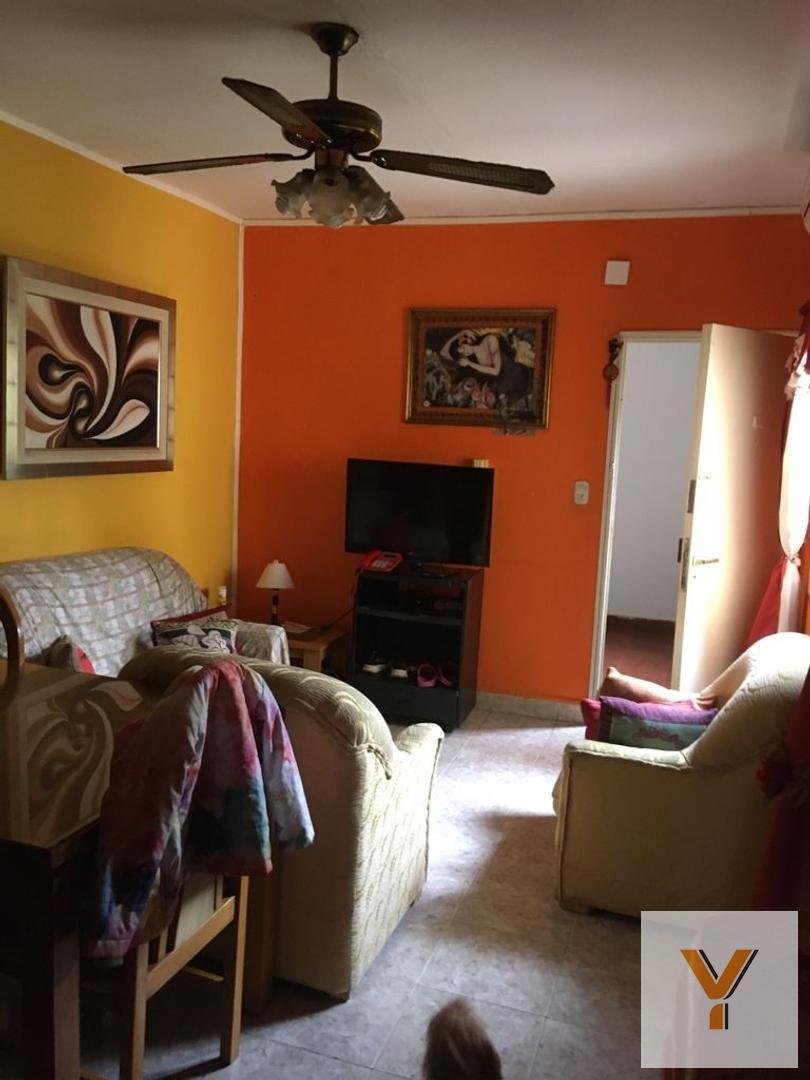 Foto de Departamento en venta - 2 Dormitorios 1 Baño - Cochera - 50Mts2, imagen 4