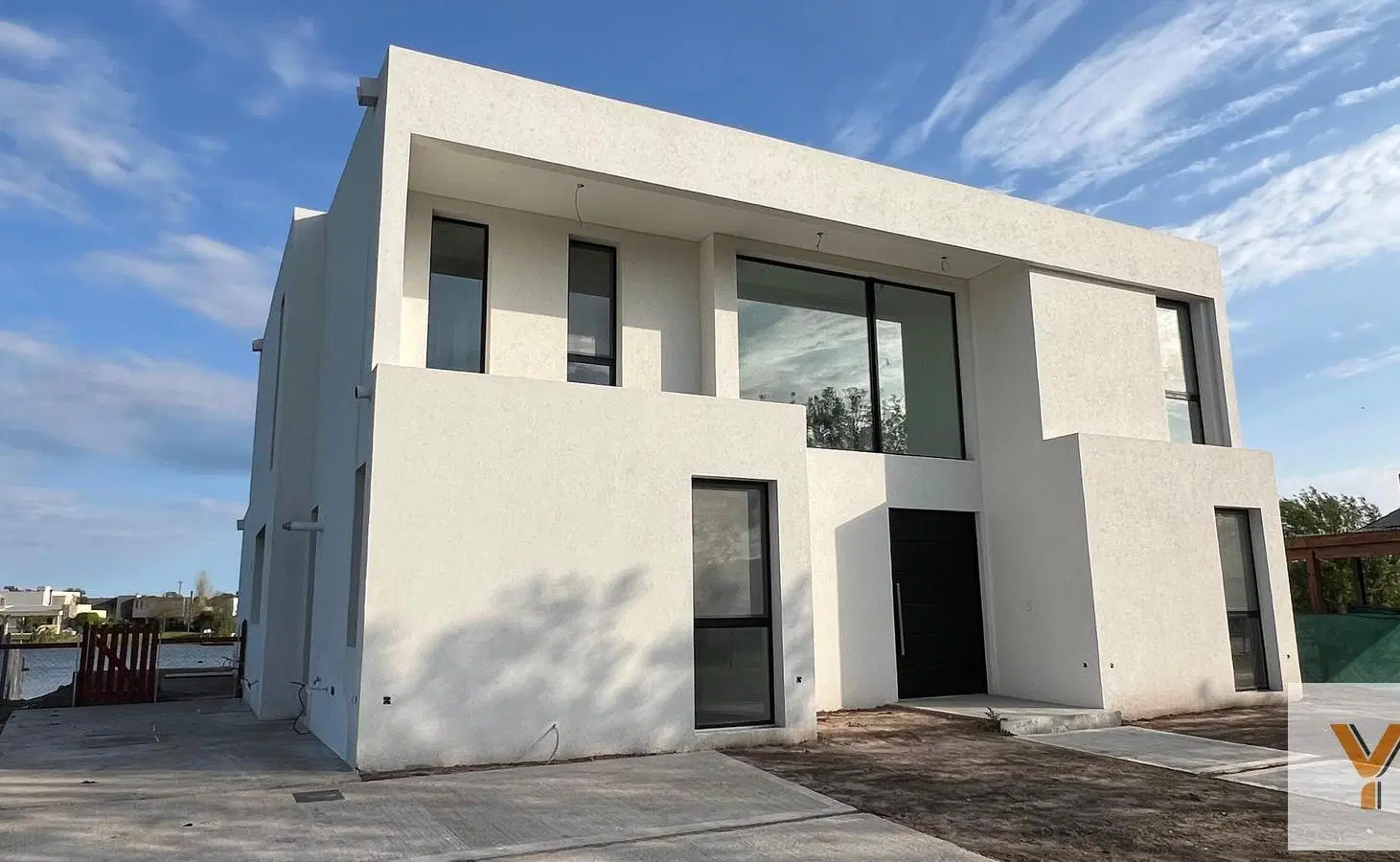 Casa en venta - 3 Dormitorios 4 Baños - Cochera - 824Mts2 - Escobar 2