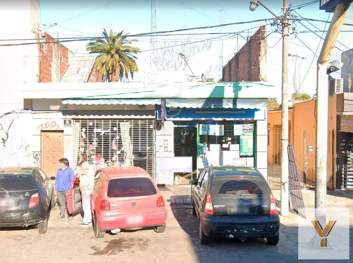 Locales en venta - 2 Deposito 2 Baños - 303Mts2 - Rafael Calzada, Almirante Brown 1