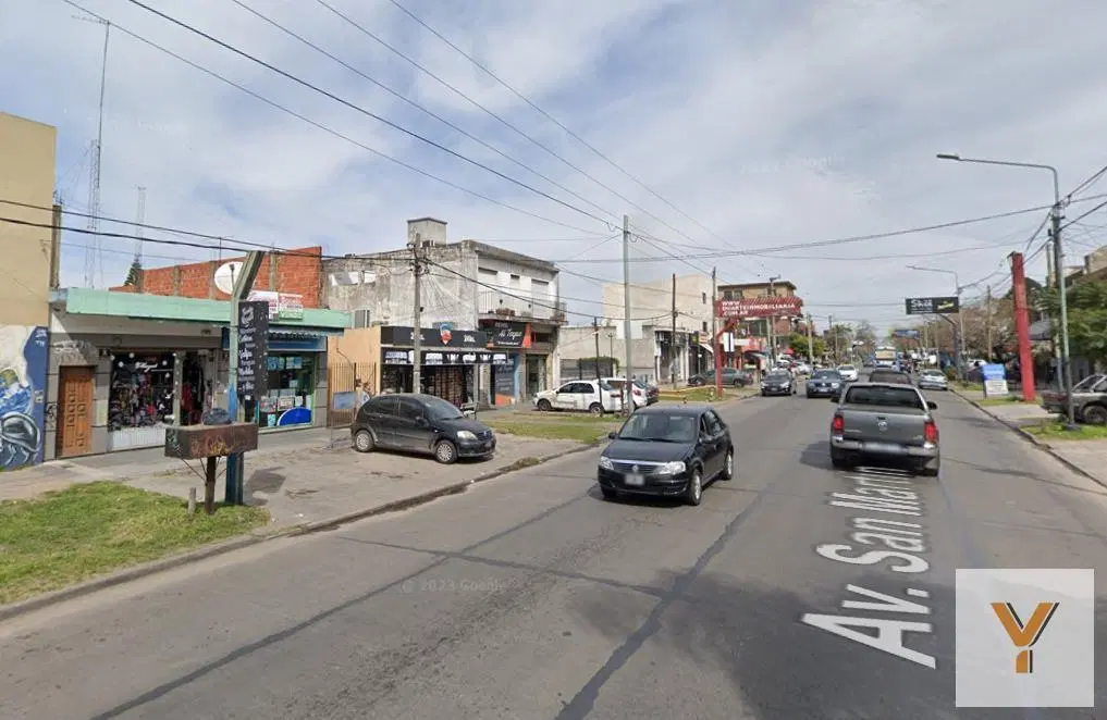 Locales en venta - 2 Deposito 2 Baños - 303Mts2 - Rafael Calzada, Almirante Brown 5