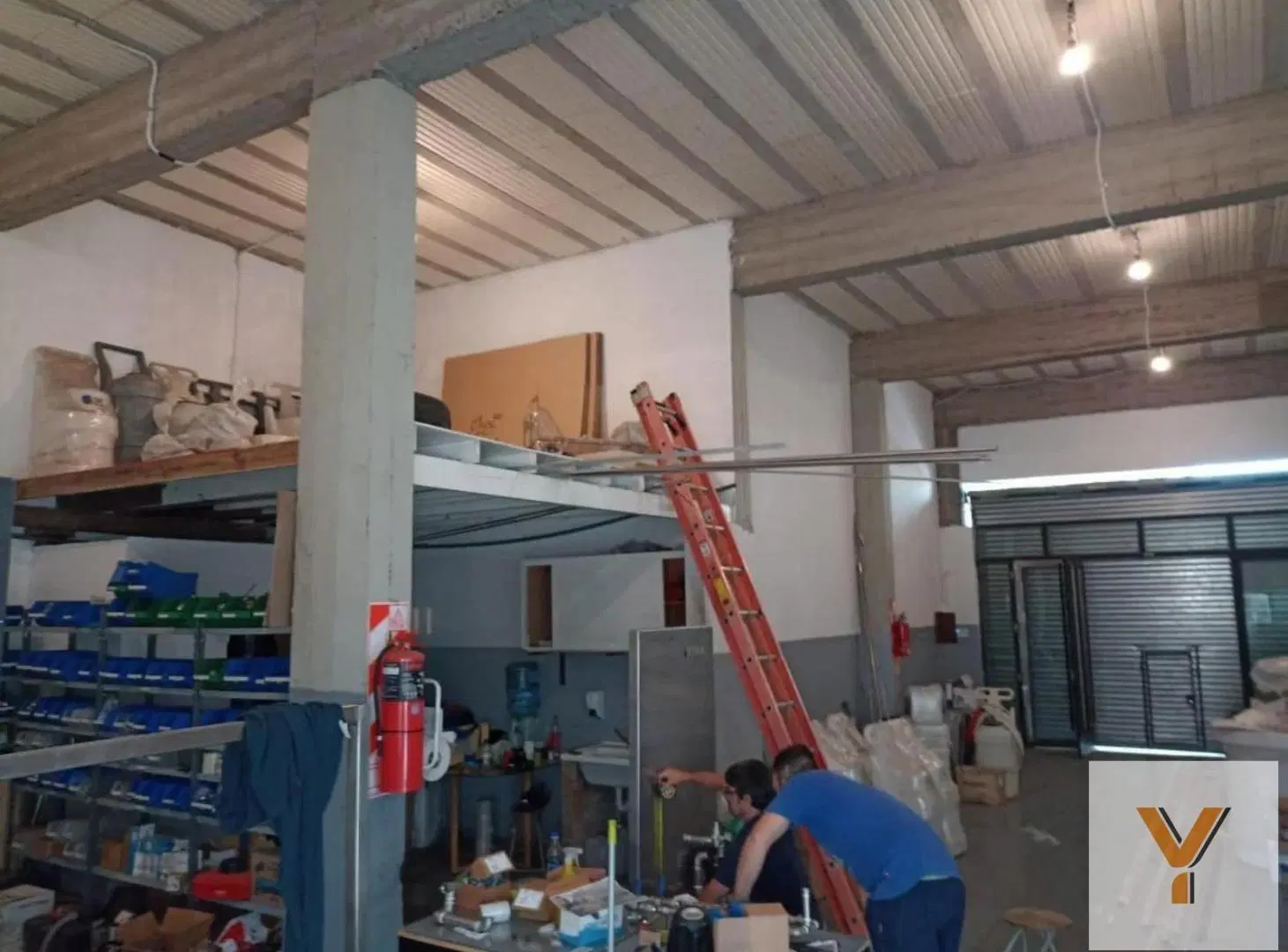 Depósito en venta - 180Mts2 - Cochera - Garín, Escobar 2