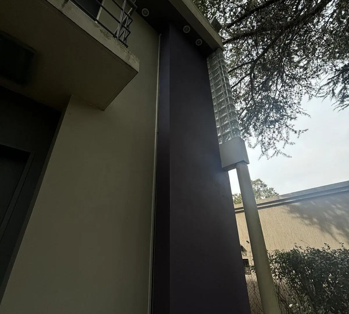 Casa en venta - 4 Dormitorios 3 Baños - Cochera - 1608Mts2 - Villa Elisa 2