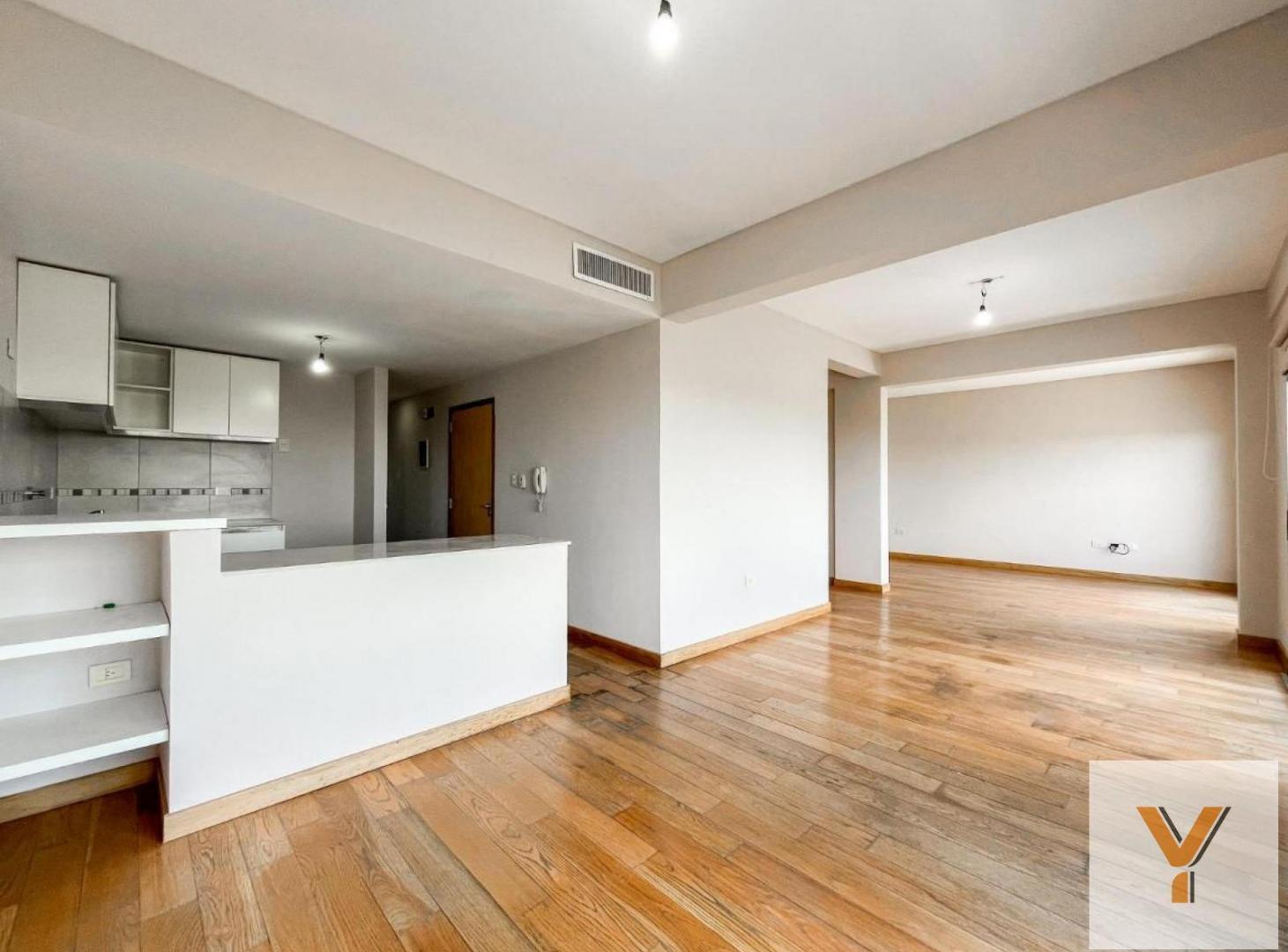 Departamento en Venta - 3 Dormitorios 2 Baños - 270mts - La Plata