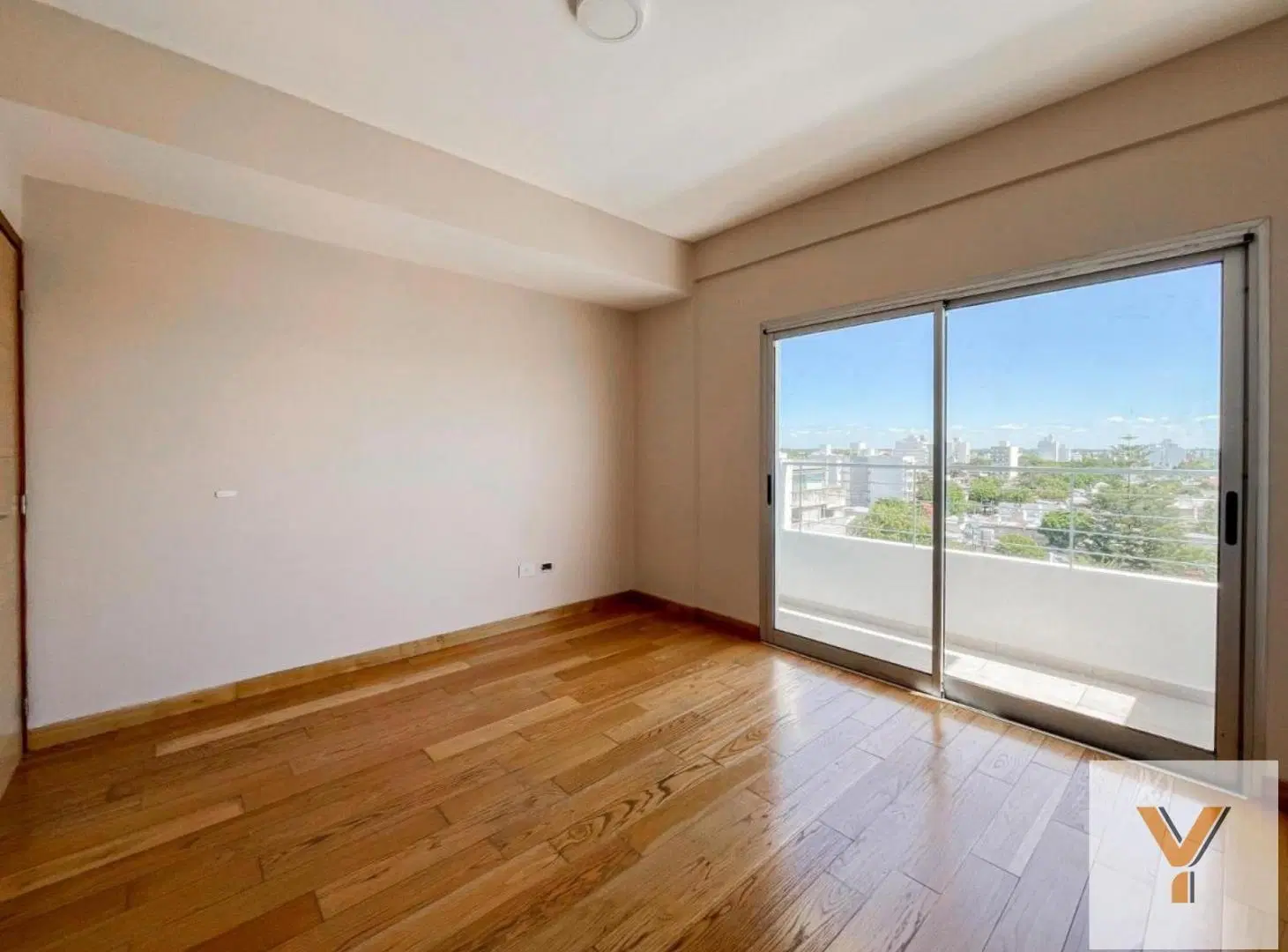 Departamento en Venta - 3 Dormitorios 2 Baños - 270mts - La Plata 3