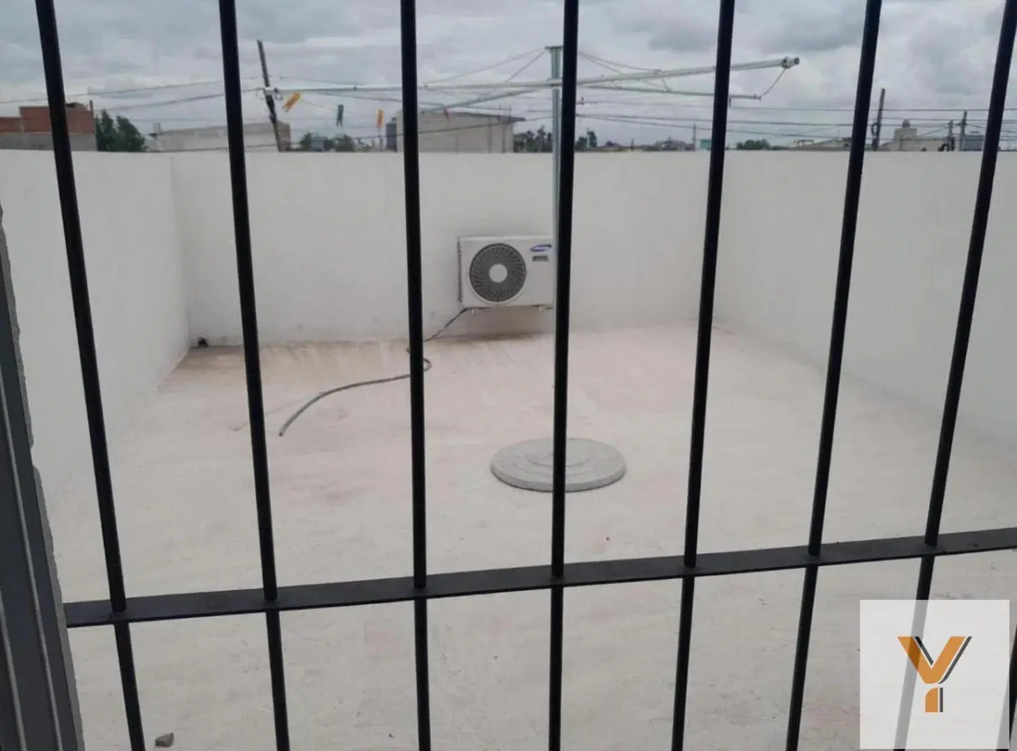 Casa en Venta - 3 Dormitorios 1 Baño - 215mts - Almirante Brown 5