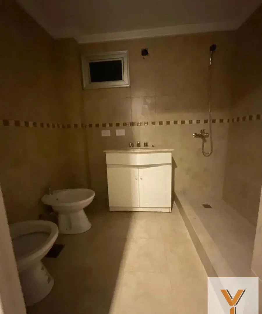 Departamento en Venta - 2 Dormitorios 2 Baños - 80mts - La Plata 4