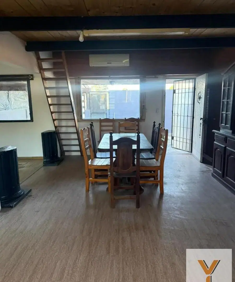 Casa en Venta - 2 Dormitorios 2 Baños - 330mts - Mar Del Plata 2