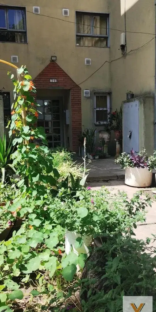 Departamento en venta - 3 Dormitorios 1 Baño - Banfield 3