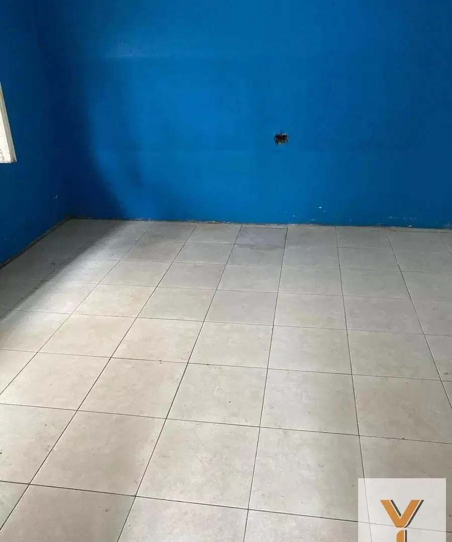 Casa en venta - 3 Dormitorios 1 Baño - Monoambiente - Dúplex - 240Mts2 - Dolores 3
