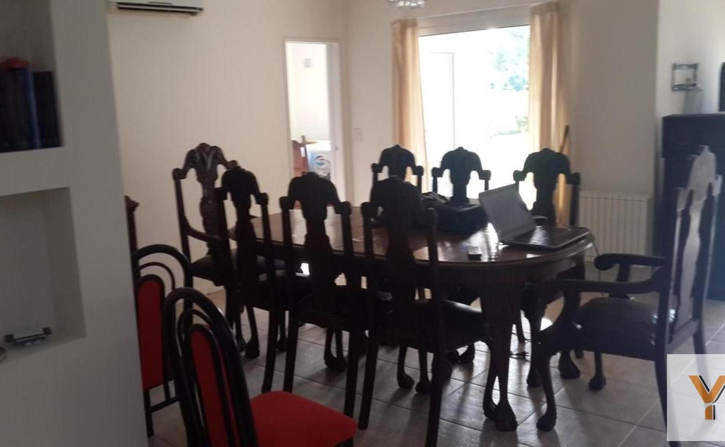 Casa en Alquiler - 4 Dormitorios 2 Baños - 1250mts - Haras del Sur 1.