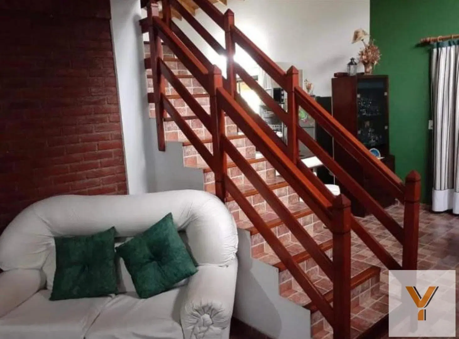Casa en venta - 3 Dormitorios 2 Baños - Costa del Este 2