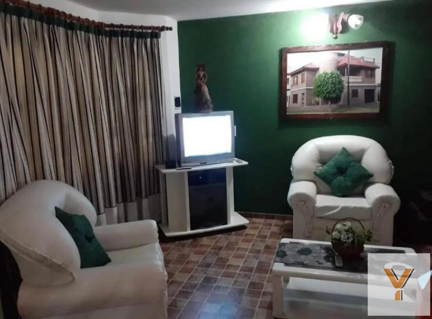 Casa en venta - 3 Dormitorios 2 Baños - Costa del Este 5