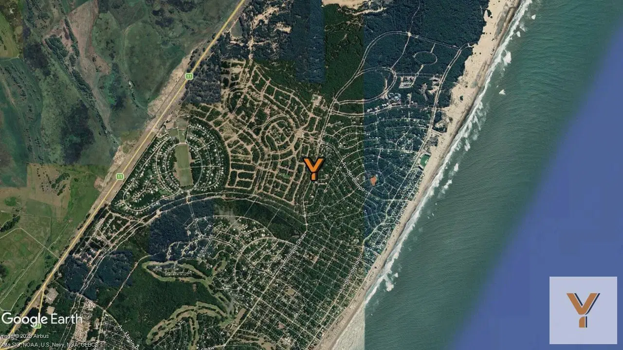 Casa en venta - 3 Dormitorios 3 Baños - Pinamar 5