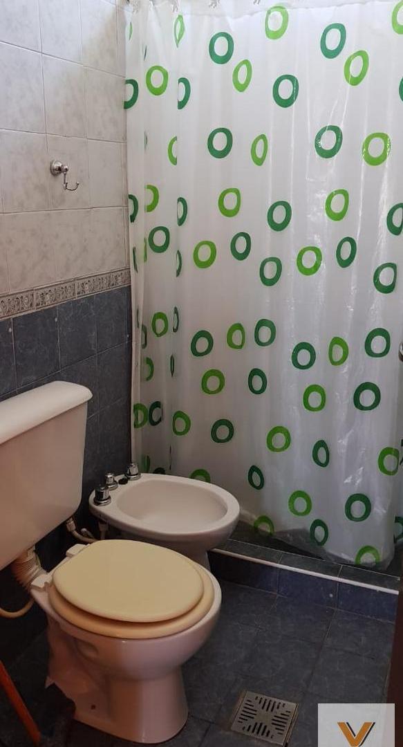 Foto de Casa en venta - 3 Dormitorios 2 Baños - 300Mts2 - San Luis, imagen 1