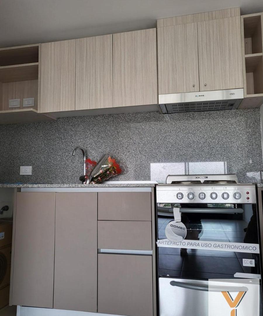 Foto de Departamento en Alquiler - 1 Dormitorio 1 Baño - 48mts - Lanús, imagen 3