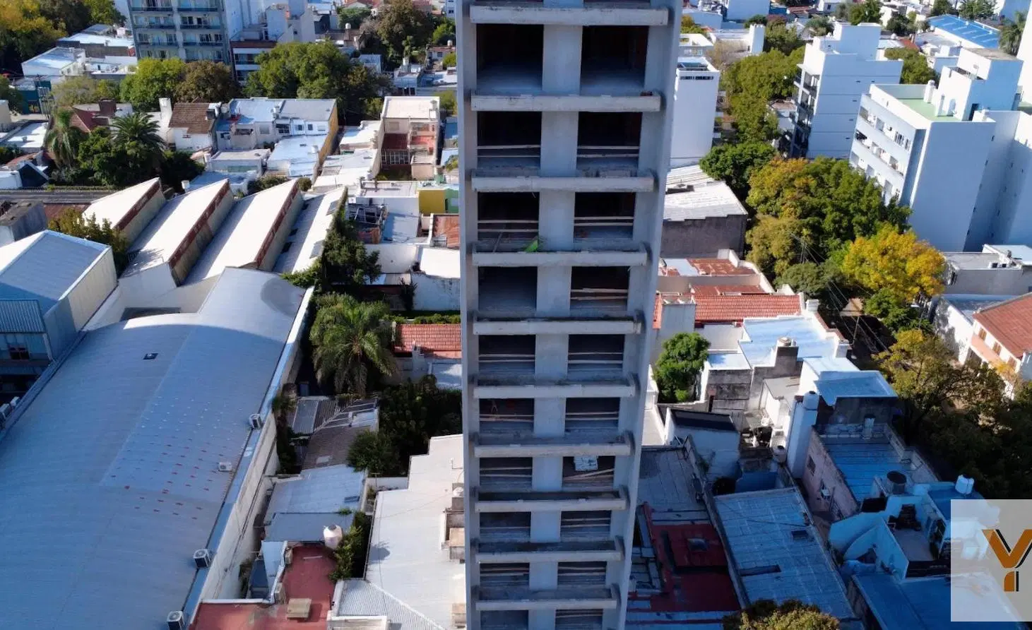 Departamento construcción-venta- 1 dormitorio - 45mts -Pozo - Avenida 7 - La Plata 3
