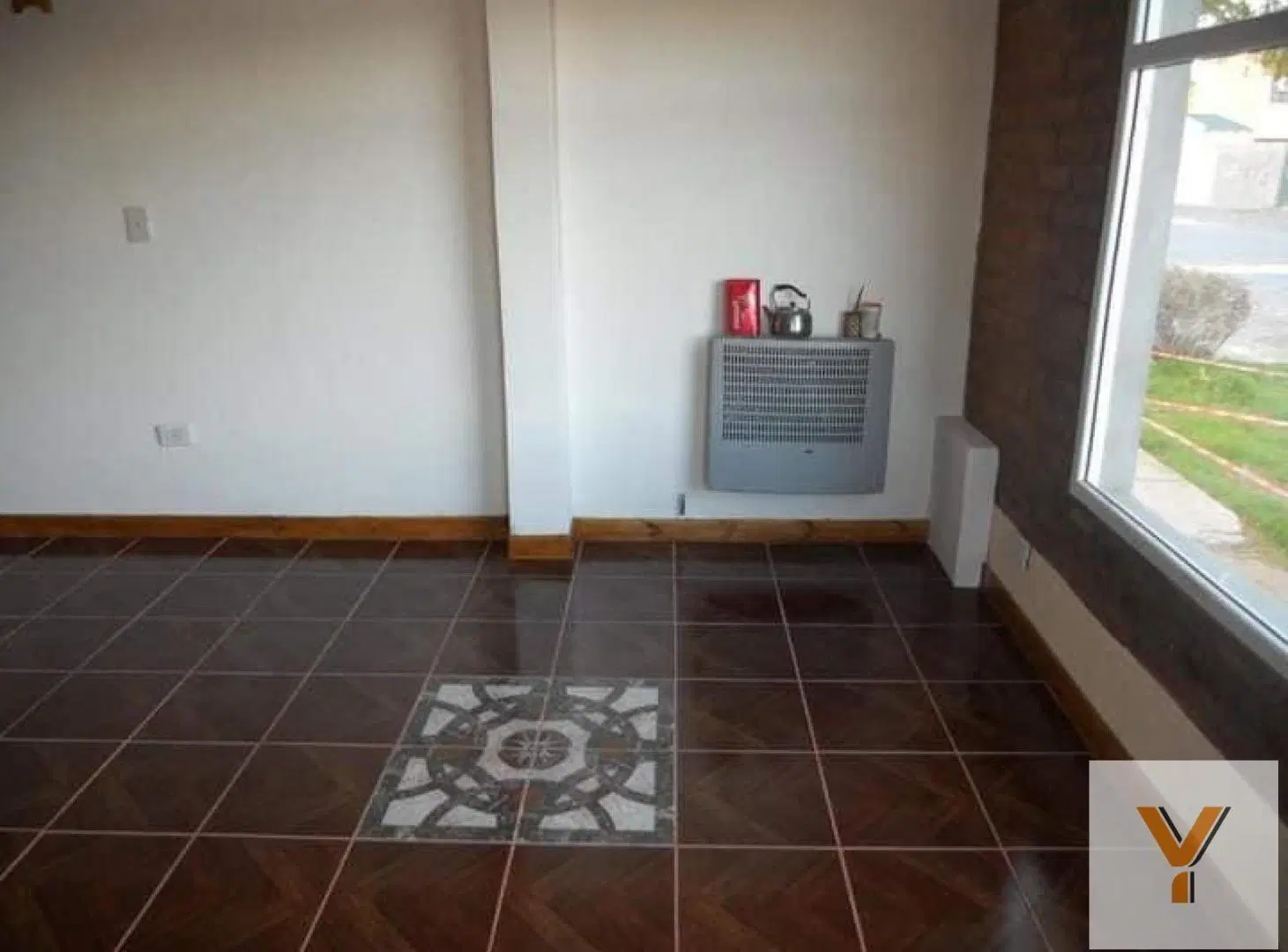 Casa en venta - 2 dormitorios 1 baño - 170mts2 - Rawson 4
