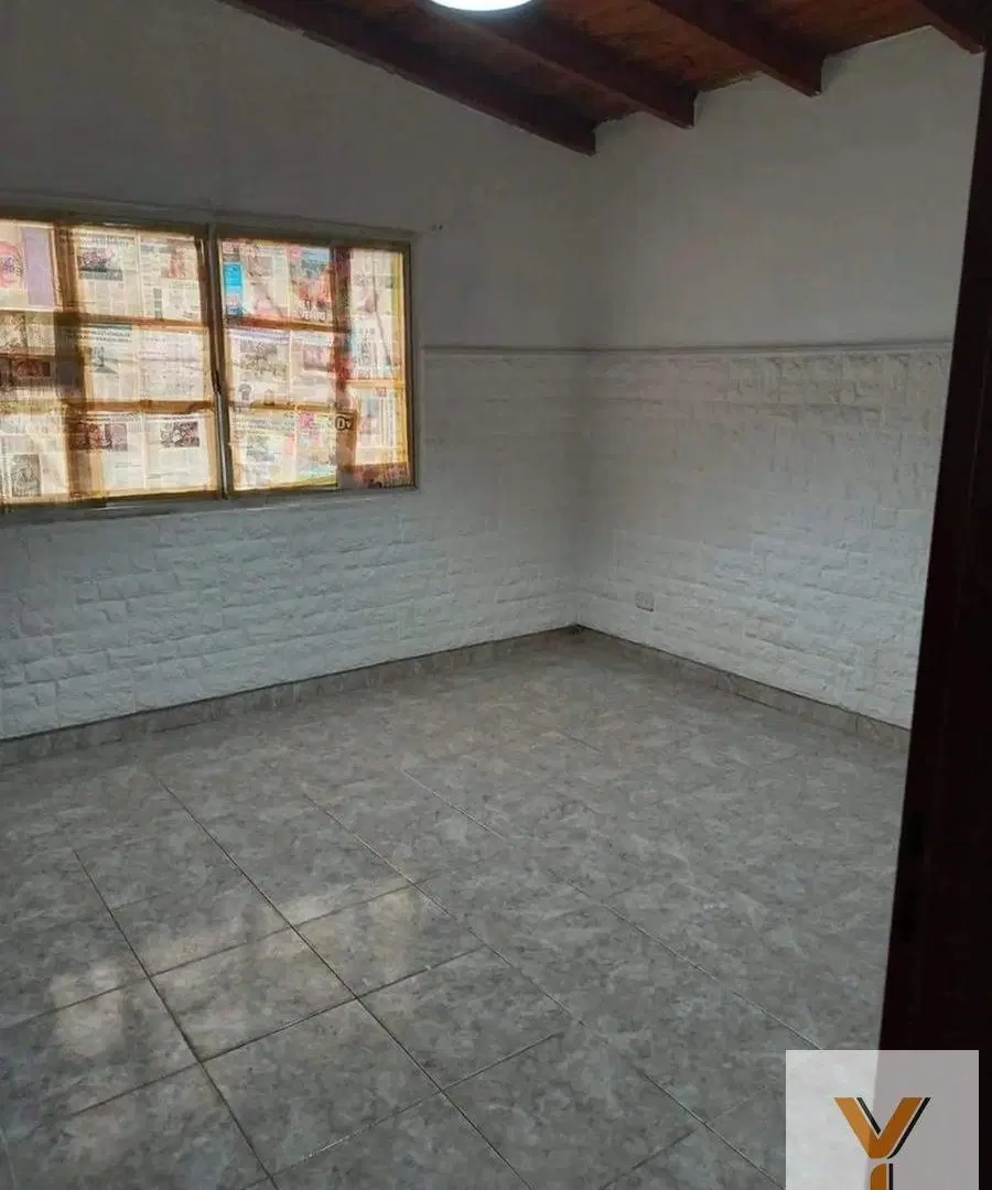 Casa en venta - 2 Dormitorios 1 Baño - 288Mts2 - Merlo 5
