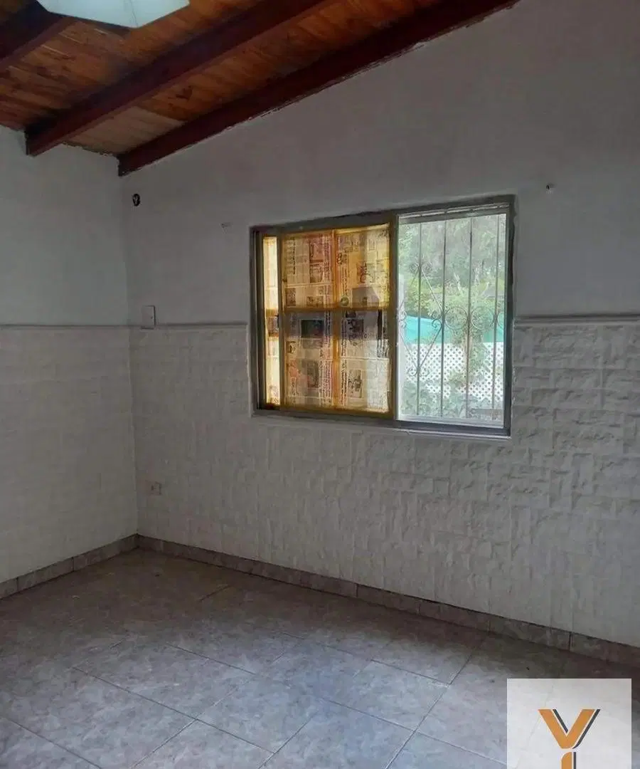 Casa en venta - 2 Dormitorios 1 Baño - 288Mts2 - Merlo 4