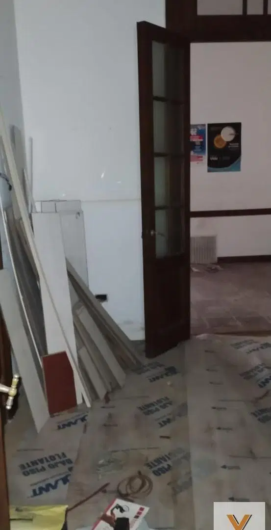 Edificio Comercial en venta - 13 Consultorios - 5 Dormitorios - 6 Baños - 774Mts2 - Necochea 2